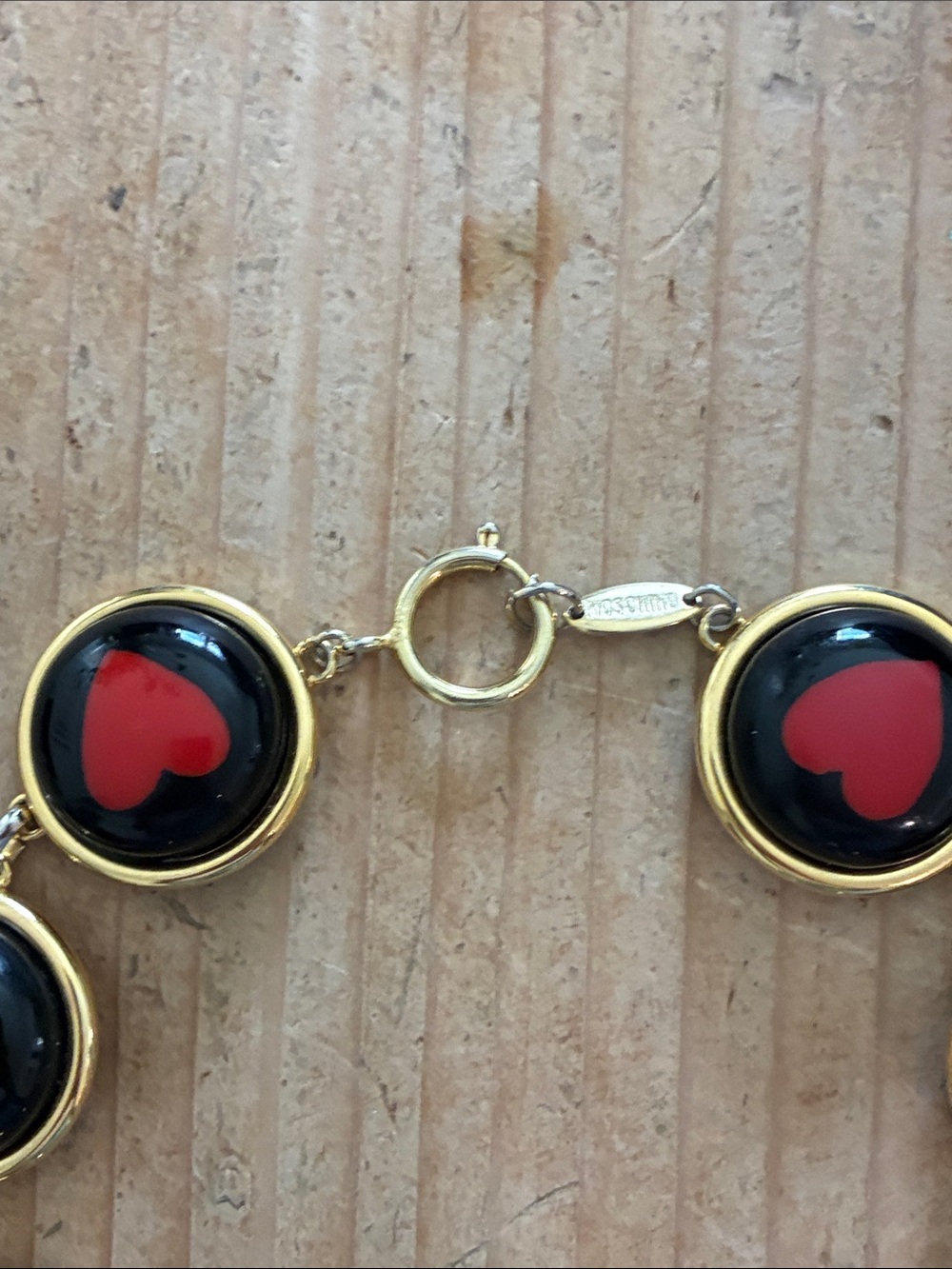 Moschino Statement Necklace Gold Black Enamel Red Hearts - Picture 5 of 11